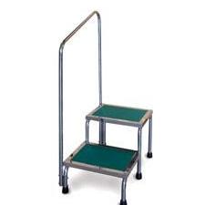 MRI Two-Step Stool Narrow w/handrail